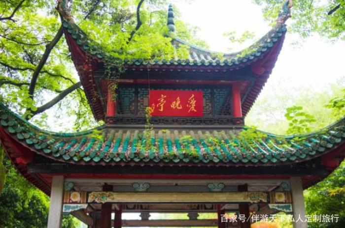 哪里招商務(wù)伴游男_廣州商務(wù)伴游_長沙商務(wù)伴游