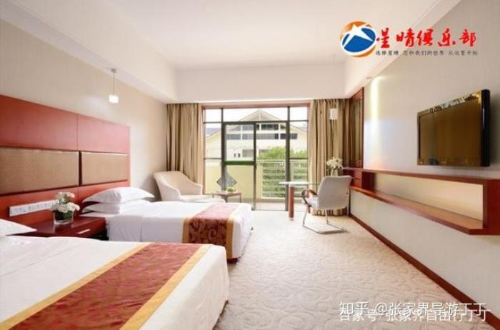 長(zhǎng)沙伴游 張家界大大小小的酒店、賓館分布及住宿處條件差異大 長(zhǎng)沙伴游 張家界大大小小的酒店、賓館分布及住宿處條件差異大