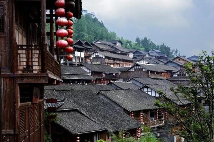 過年適合一個(gè)人去旅游的地方有哪些?這25個(gè)比較好的地方非常適合散心