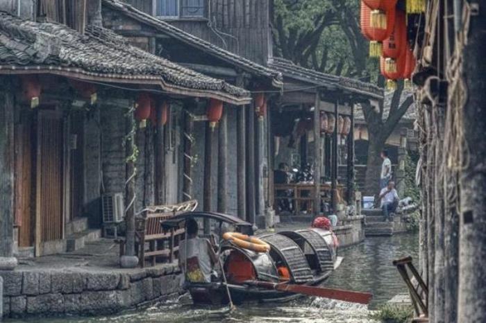 過年適合一個(gè)人去旅游的地方有哪些?這25個(gè)比較好的地方非常適合散心