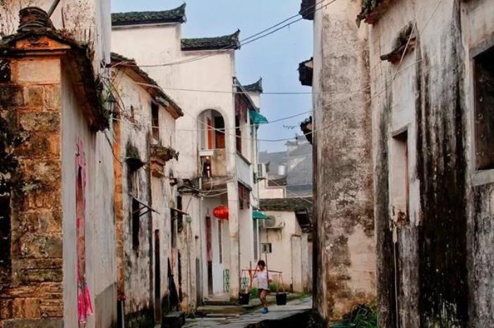 過年適合一個(gè)人去旅游的地方有哪些?這25個(gè)比較好的地方非常適合散心