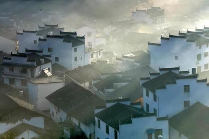 過年適合一個(gè)人去旅游的地方有哪些?這25個(gè)比較好的地方非常適合散心