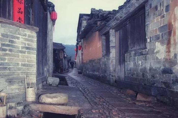 過年適合一個(gè)人去旅游的地方有哪些?這25個(gè)比較好的地方非常適合散心