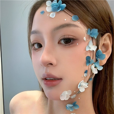 蘇州私人伴游女孩學(xué)生車模欒芳蕤
