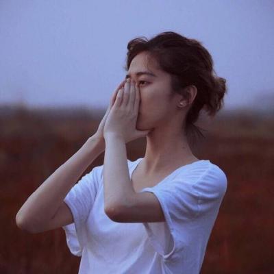 潞城向?qū)О橛闻闩軉T湯涵菱　　