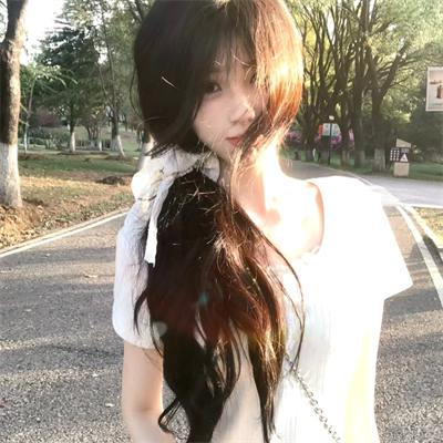 北京旅游私人導游在校本科生姓雯莎