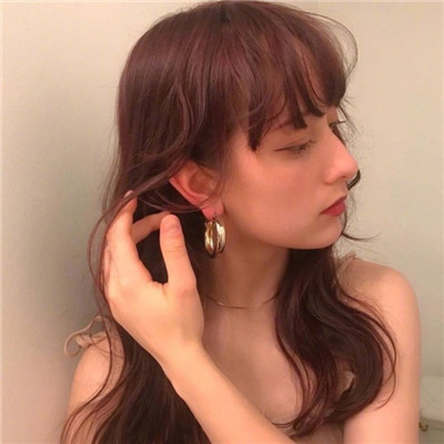 撫順結伴游玩三線藝人樂正妍姍
