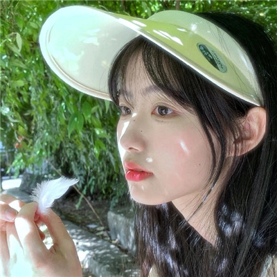 巴音郭楞蒙古結(jié)伴游玩二乘空姐回瓊溪