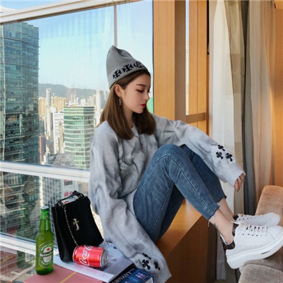 洪湖女伴游留學(xué)生占文麗
