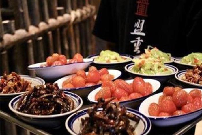 長沙盟重燒烤必點美食有哪些 長沙盟重燒烤總店地址在哪